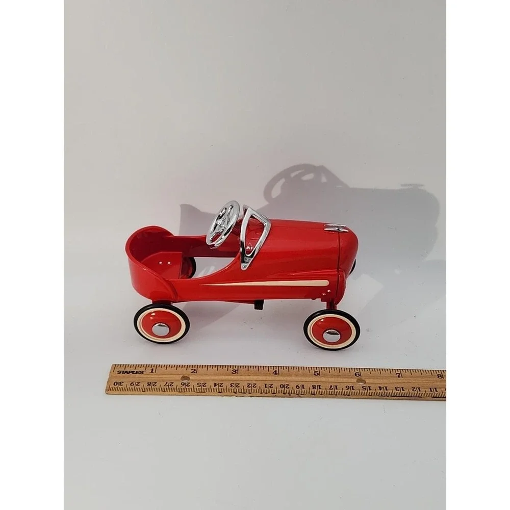 Hallmark Kiddie Car Classics 1940 Gendron Red Hot Roadster Diecast scale‎ model